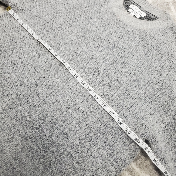 Native Youth Luna knitted sweater w/ tie sleeves - Picture 8 of 8